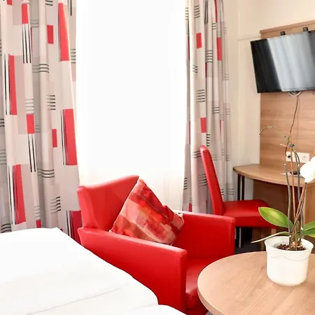 Bayerischer Hof Πανδοχείο Heiligenborn