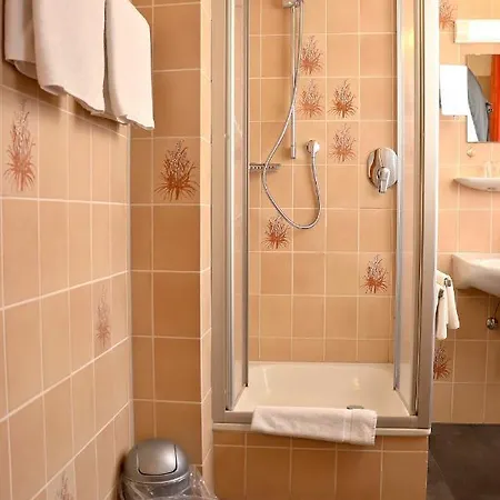 Bayerischer Hof Estalagem Heiligenborn